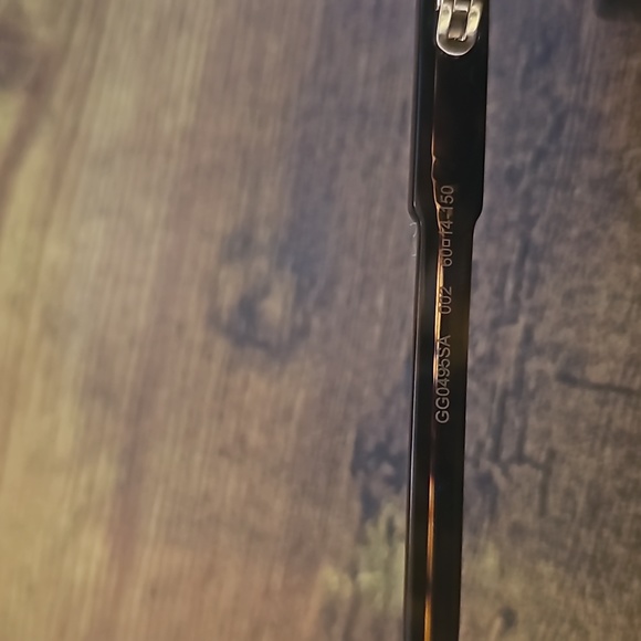 Gucci sunglasses womens - Picture 3 of 3